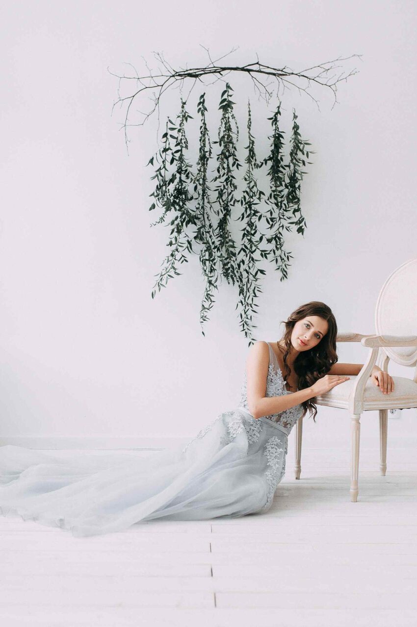 https://magical-albattani.132-148-79-197.plesk.page/wp-content/uploads/2020/11/wedding_dress_06-850x1280.jpg